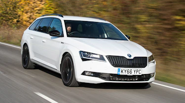 Skoda Superb Sportline Estate - front