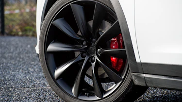 Tesla Model X - wheel detail