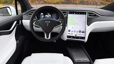 Tesla Model X - dash