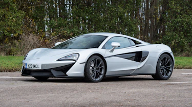 McLaren 540C - front static