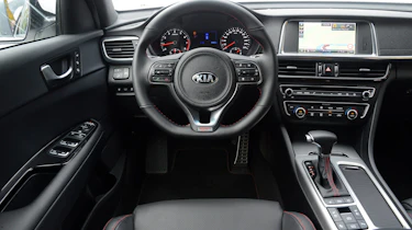Kia Optima GT - dash