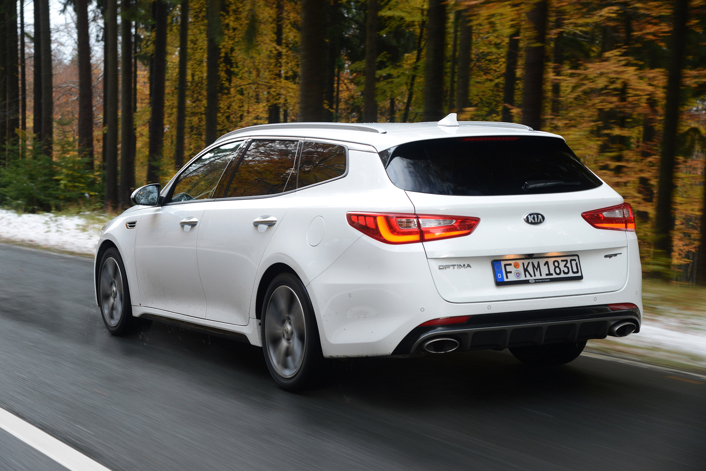 Kia Optima GT - rear