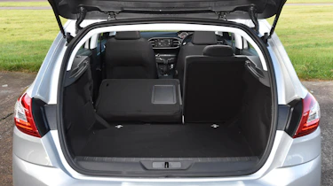 Peugeot 308 - boot
