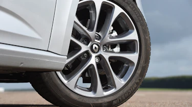 Renault Megane - wheel detail