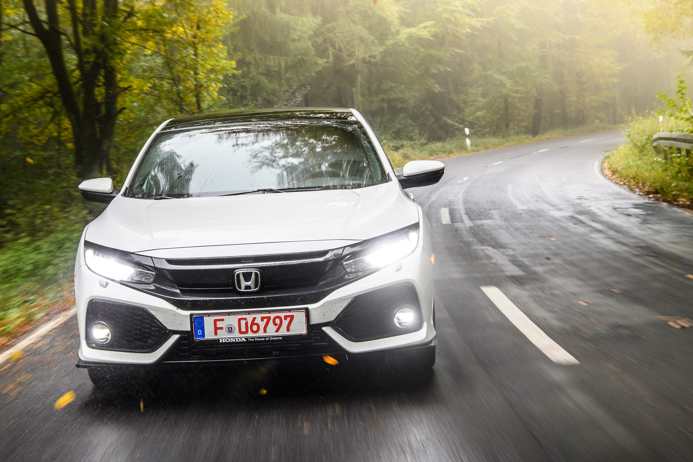 Honda Civic 2016 prototype - front tracking 2