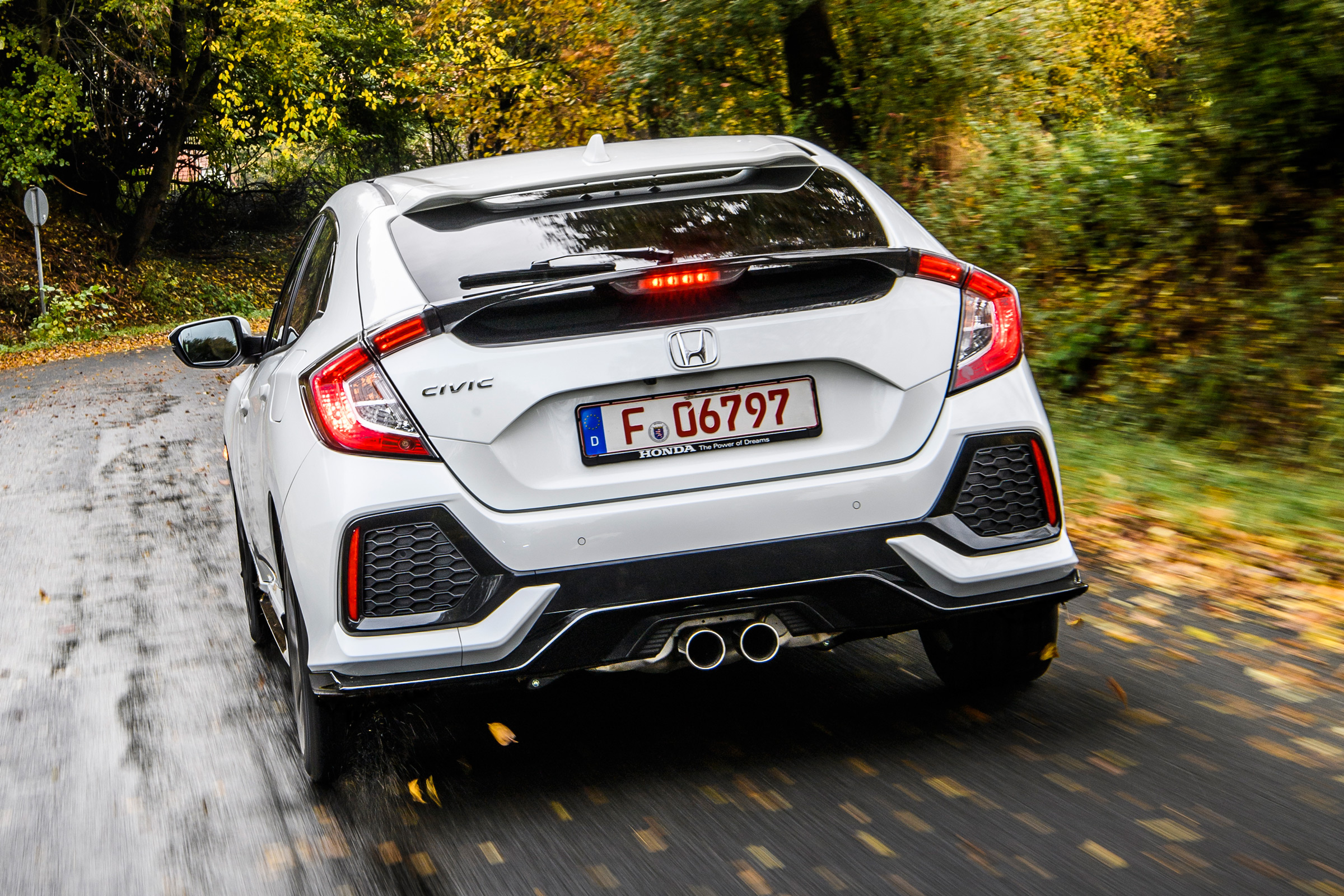 Honda Civic 2016 prototype - rear tracking