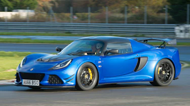 Lotus Exige Sport 380 - front cornering