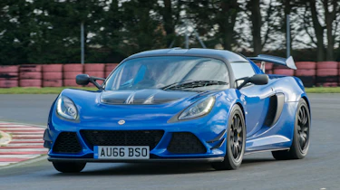 Lotus Exige Sport 380 - front cornering 2