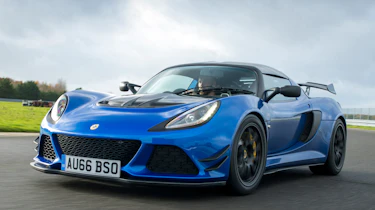 Lotus Exige Sport 380 - front tracking