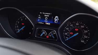 Ford Focus ST-Line - dials