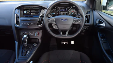 Ford Focus ST-Line - dash