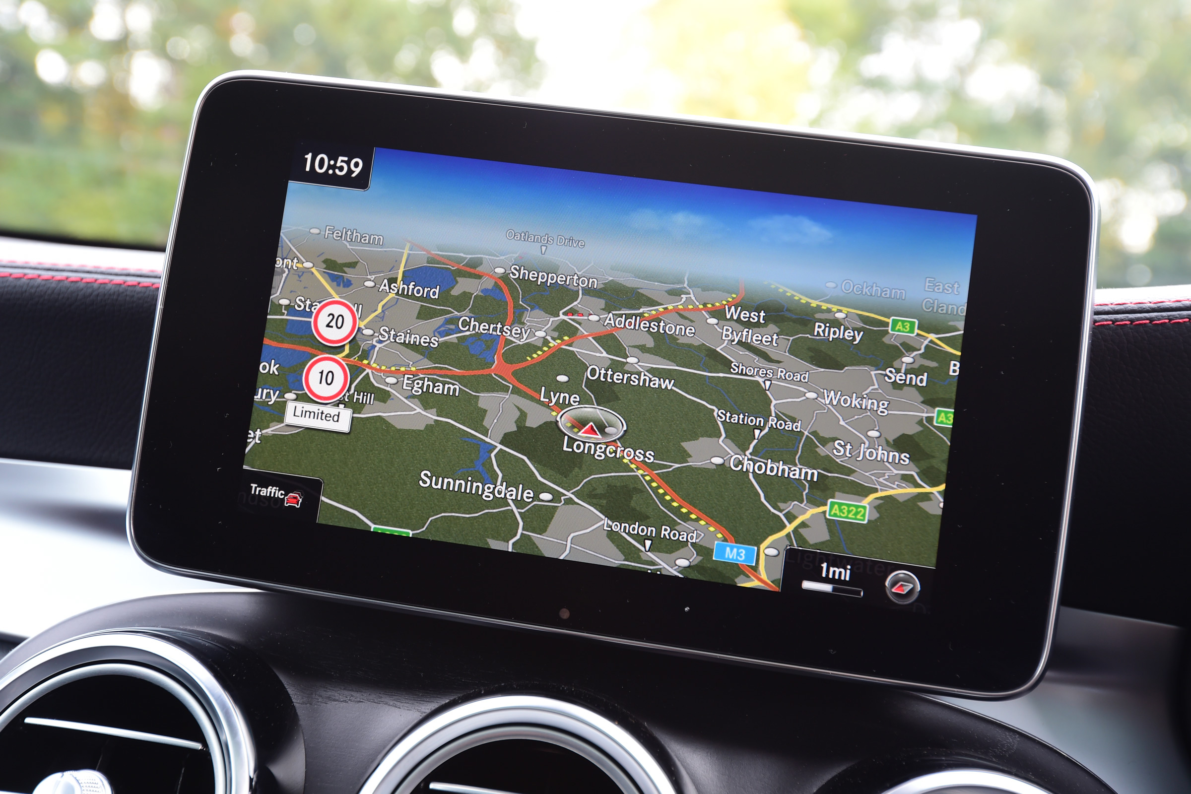 Mercedes-AMG GLC 43 - sat-nav
