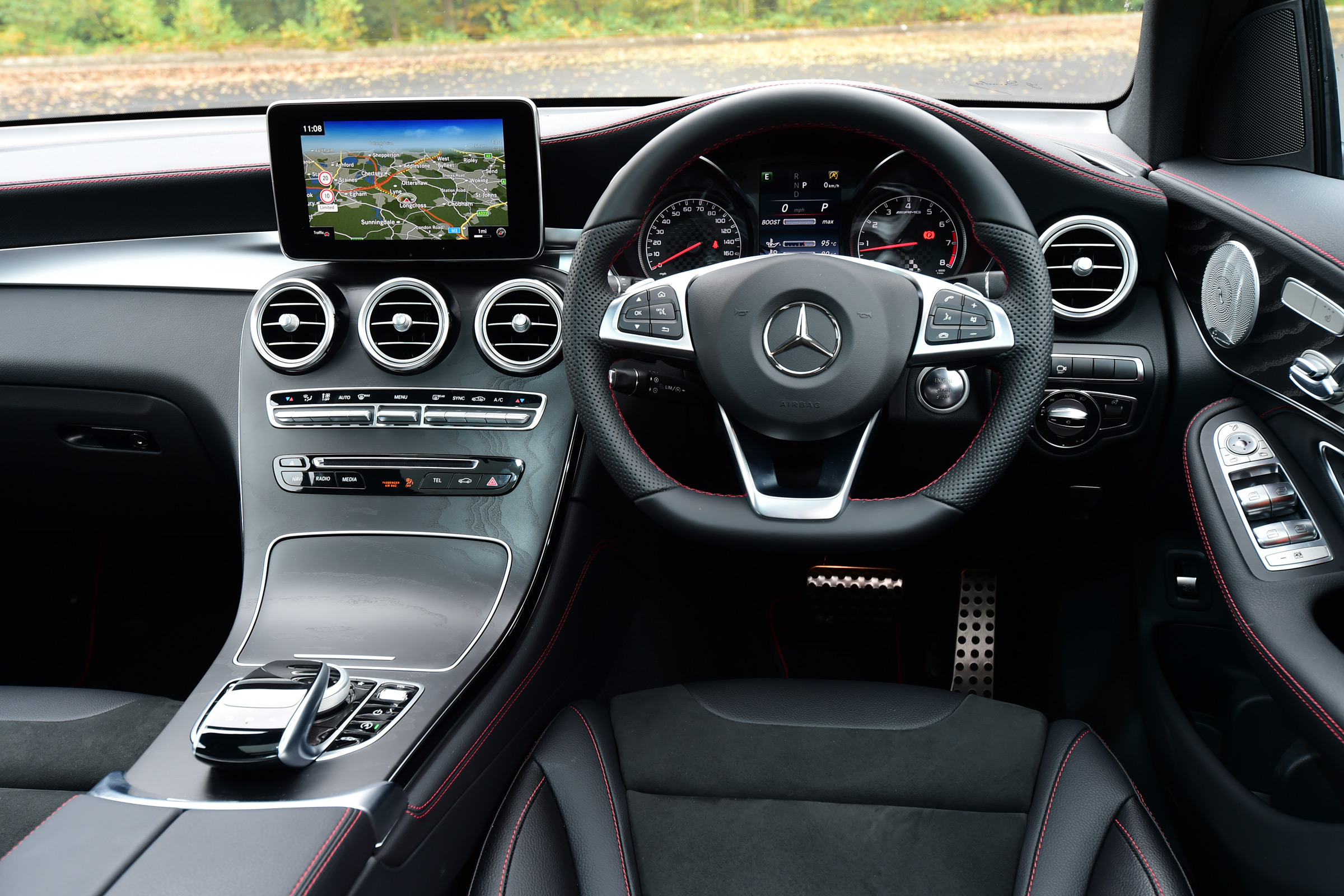 Mercedes-AMG GLC 43 - interior