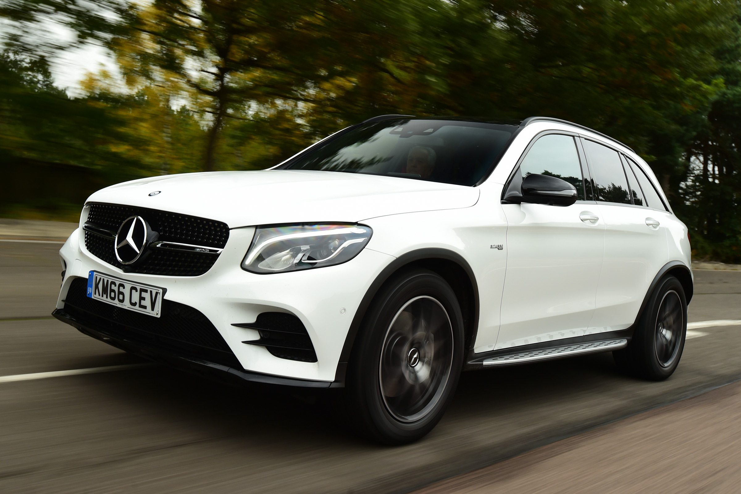 Mercedes-AMG GLC 43 - front tracking