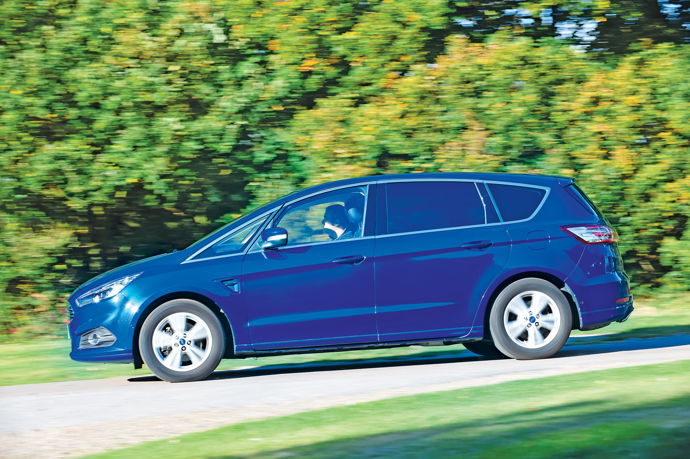 Ford S-MAX long-term - fourth report side