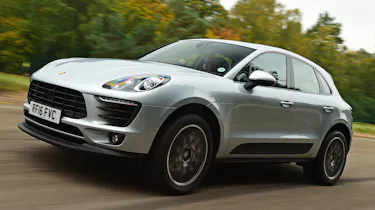 Porsche Macan S - front tracking