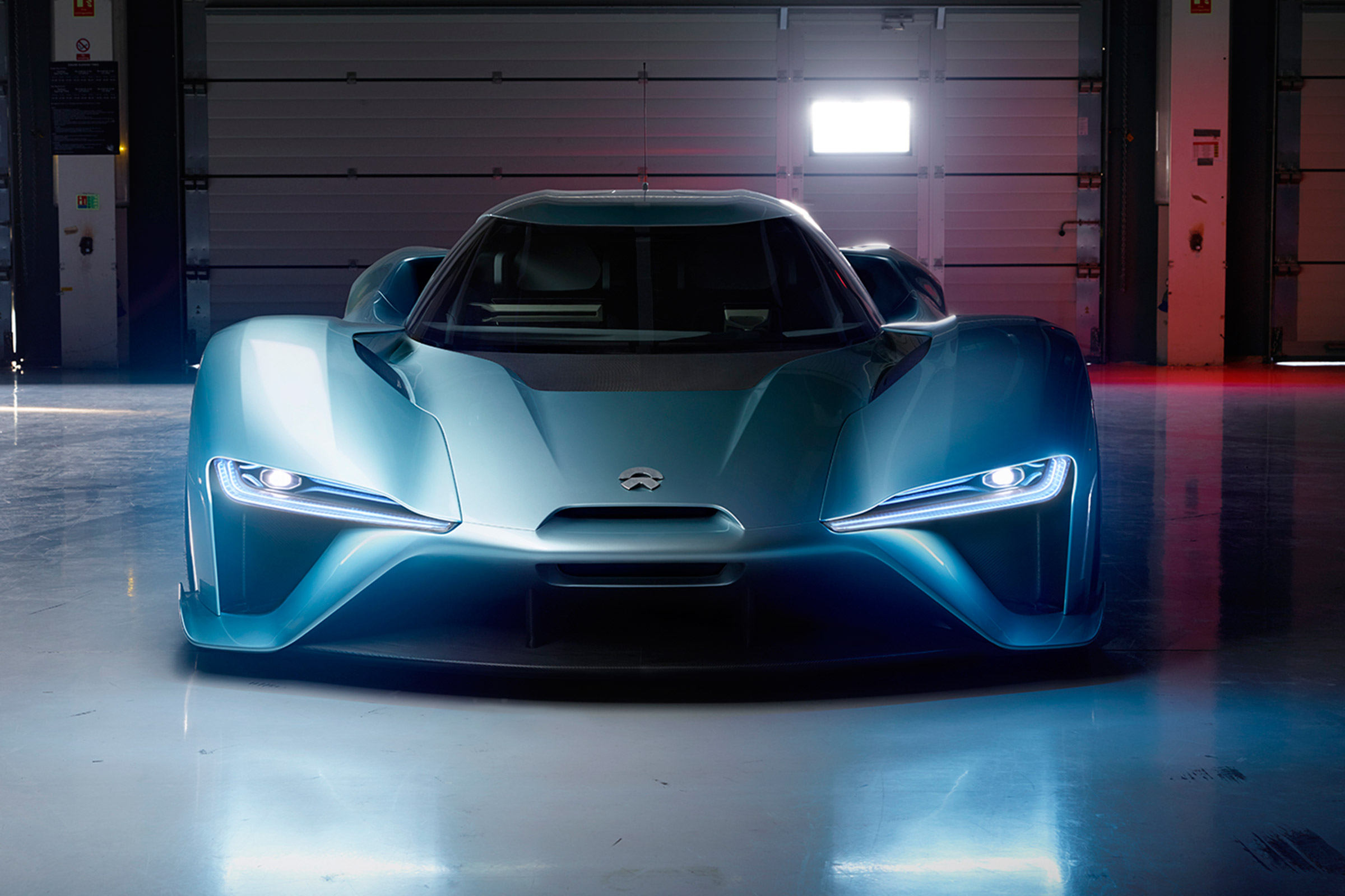 NextEV NIO EP9 electric hypercar - full front