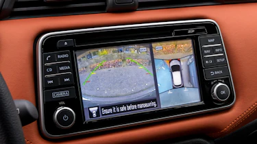 New Nissan Micra - reversing camera