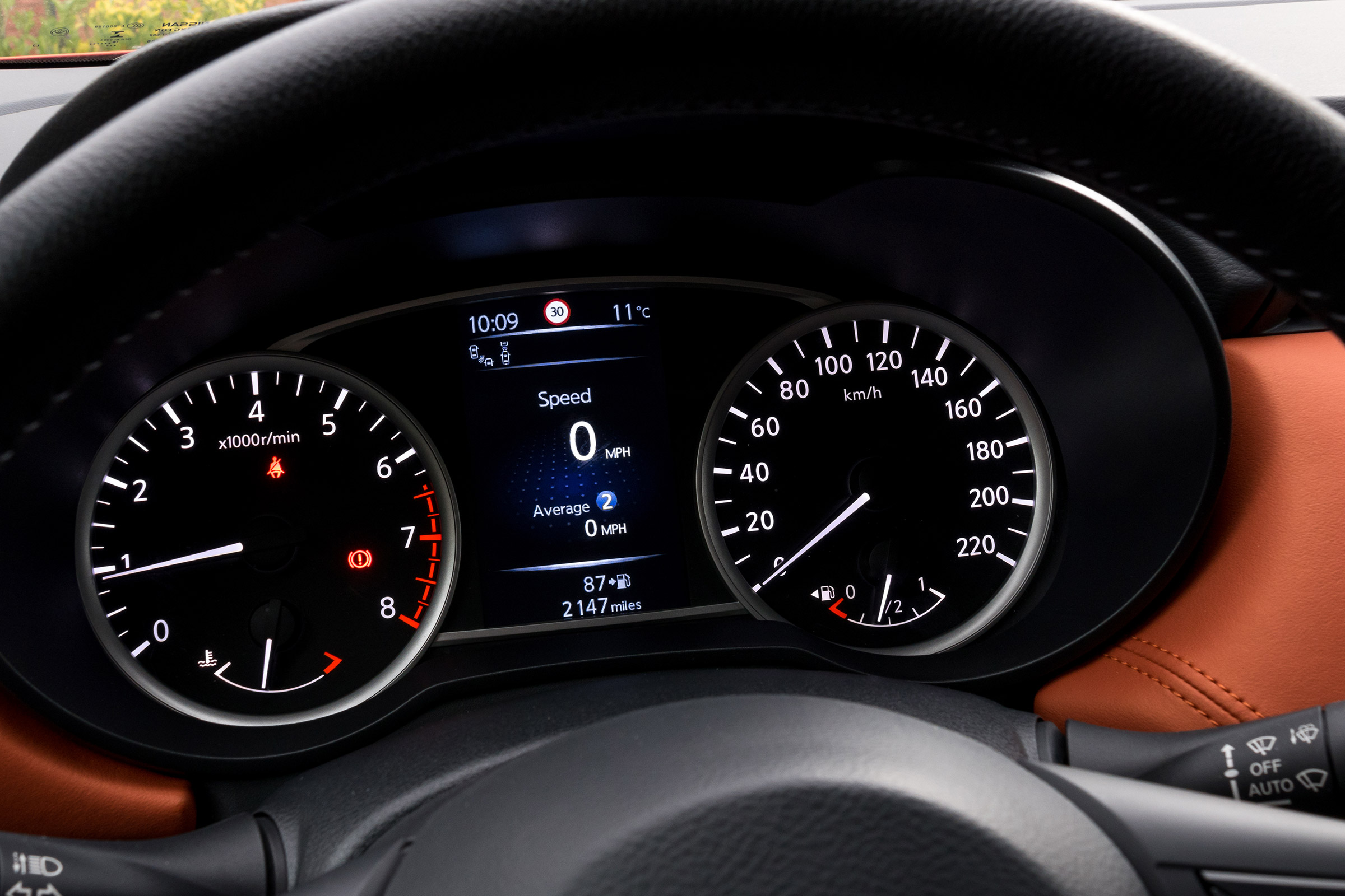 New Nissan Micra - dials