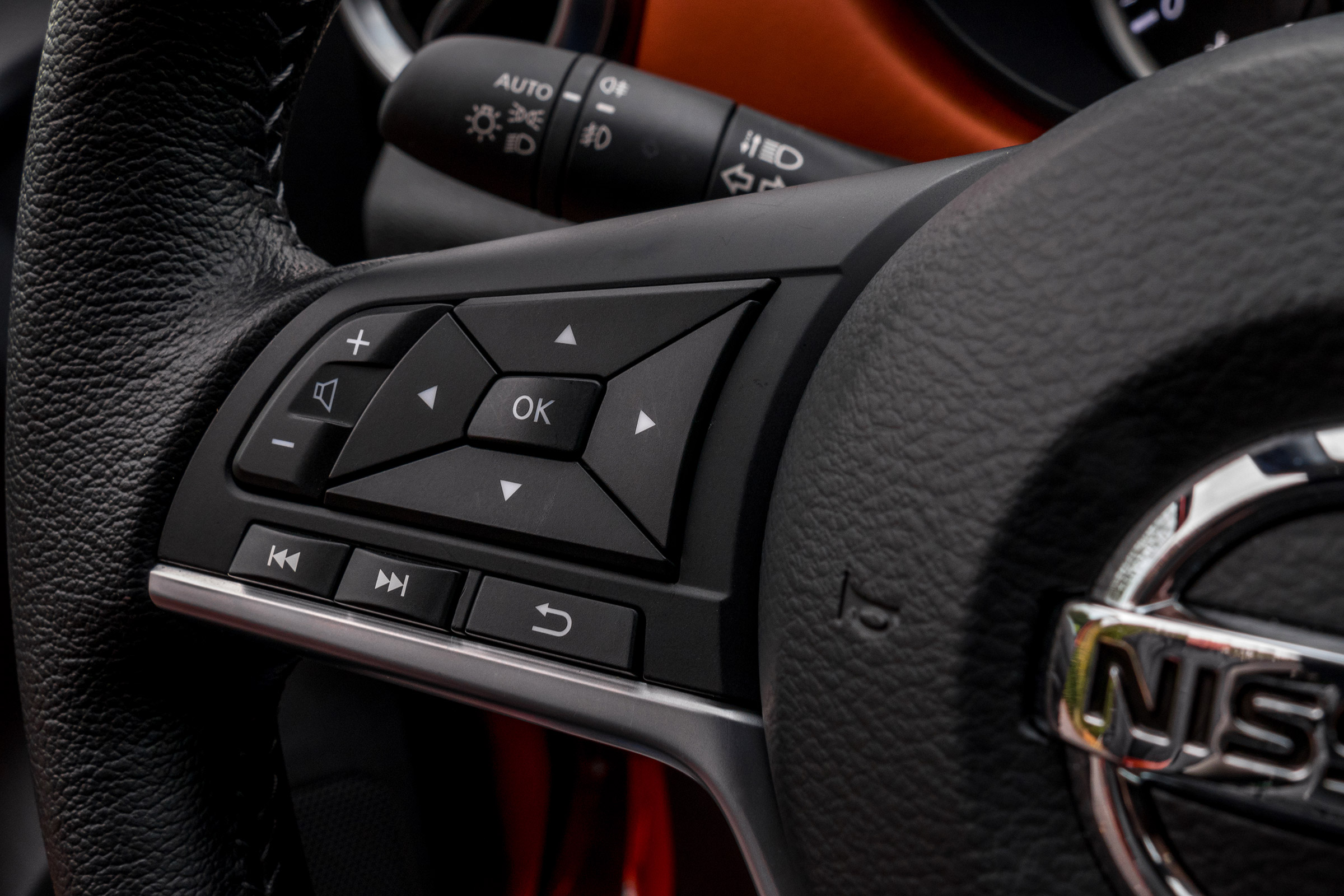 New Nissan Micra - steering wheel detail