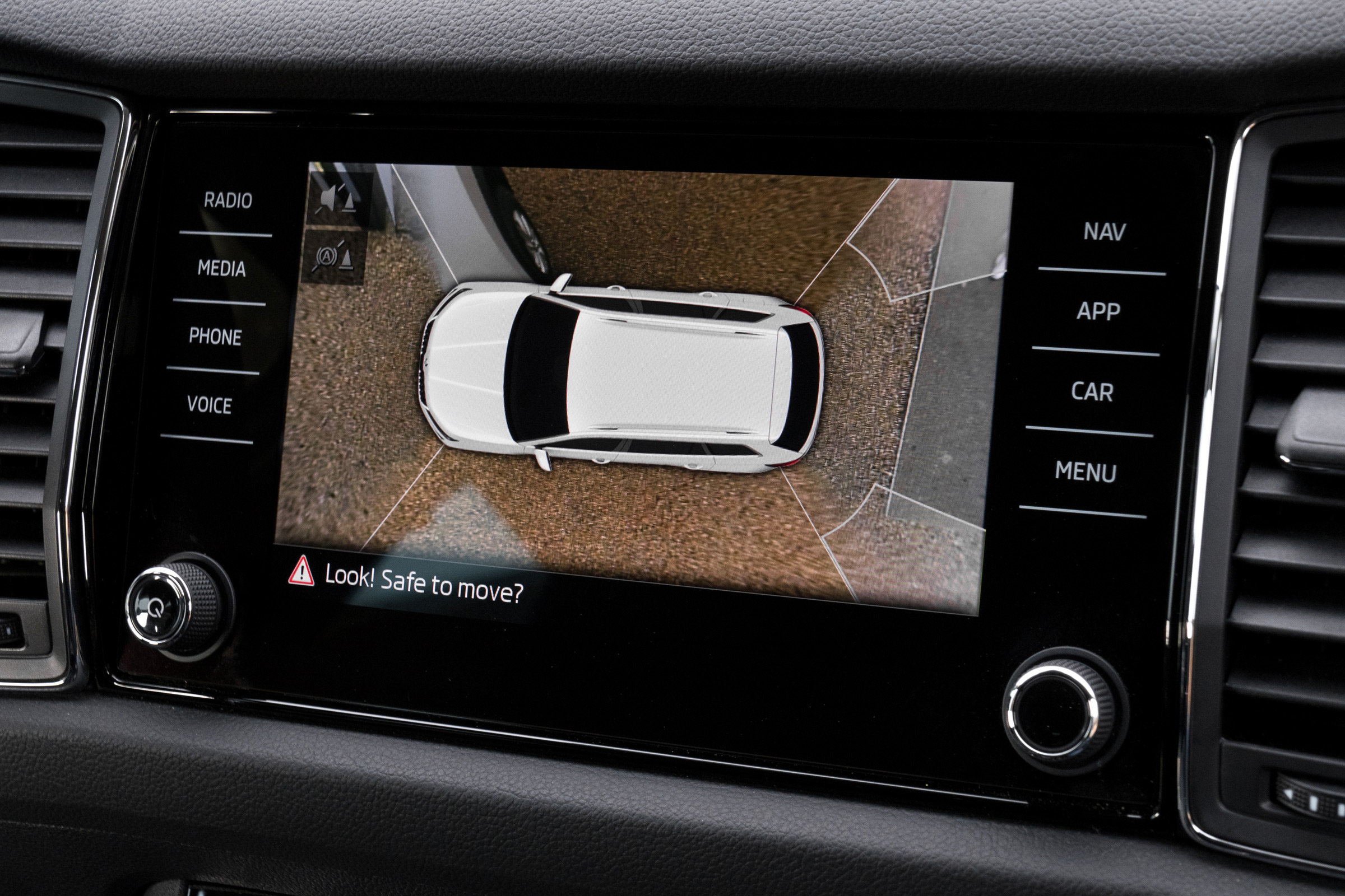 Skoda Kodiaq SUV - camera