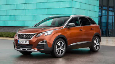 Peugeot 3008 GT-Line - front/side static