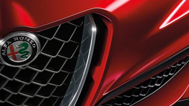 Alfa Romeo Stelvio front grille