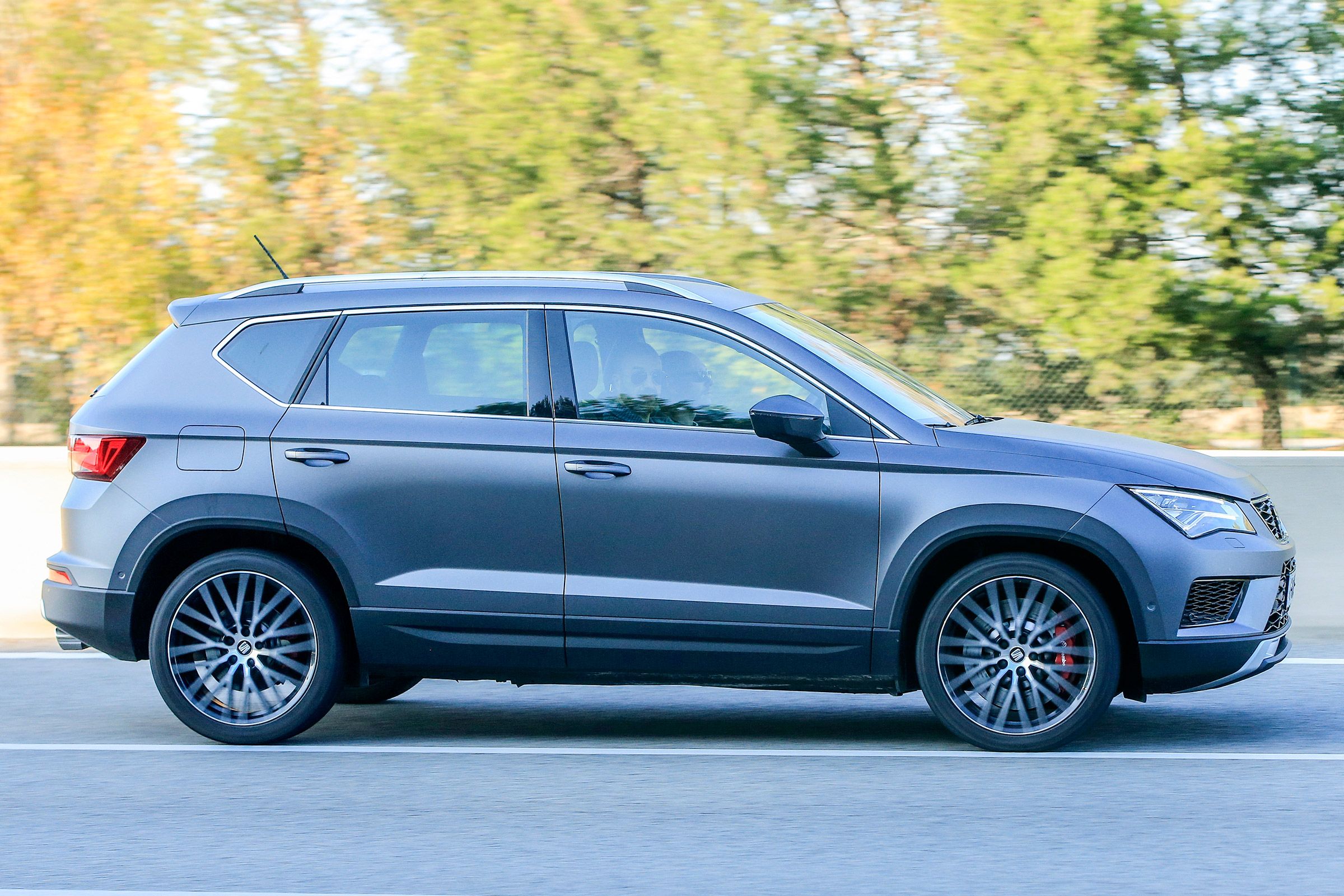 SEAT Ateca Cupra on road