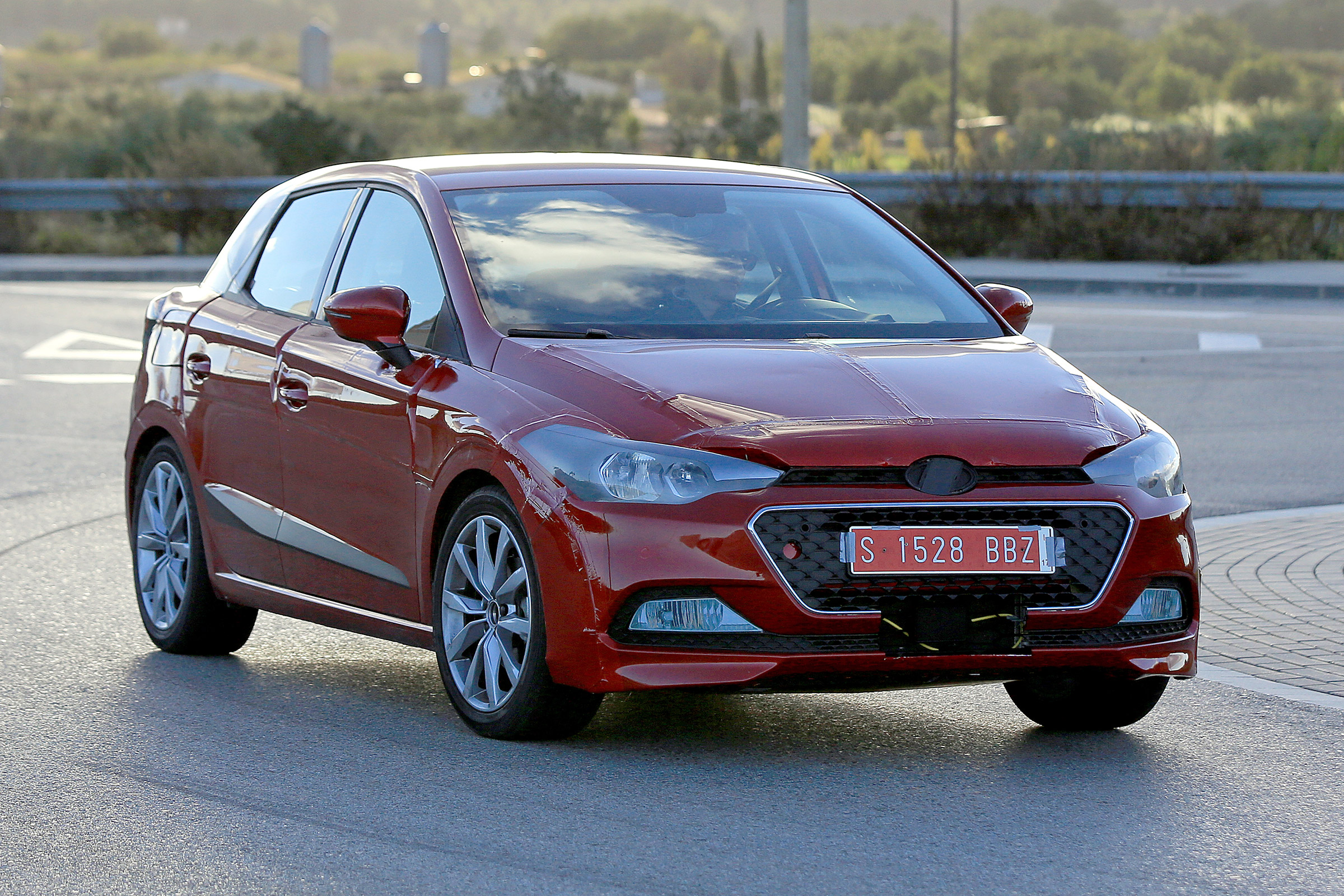 Seat Ibiza i20 disguise