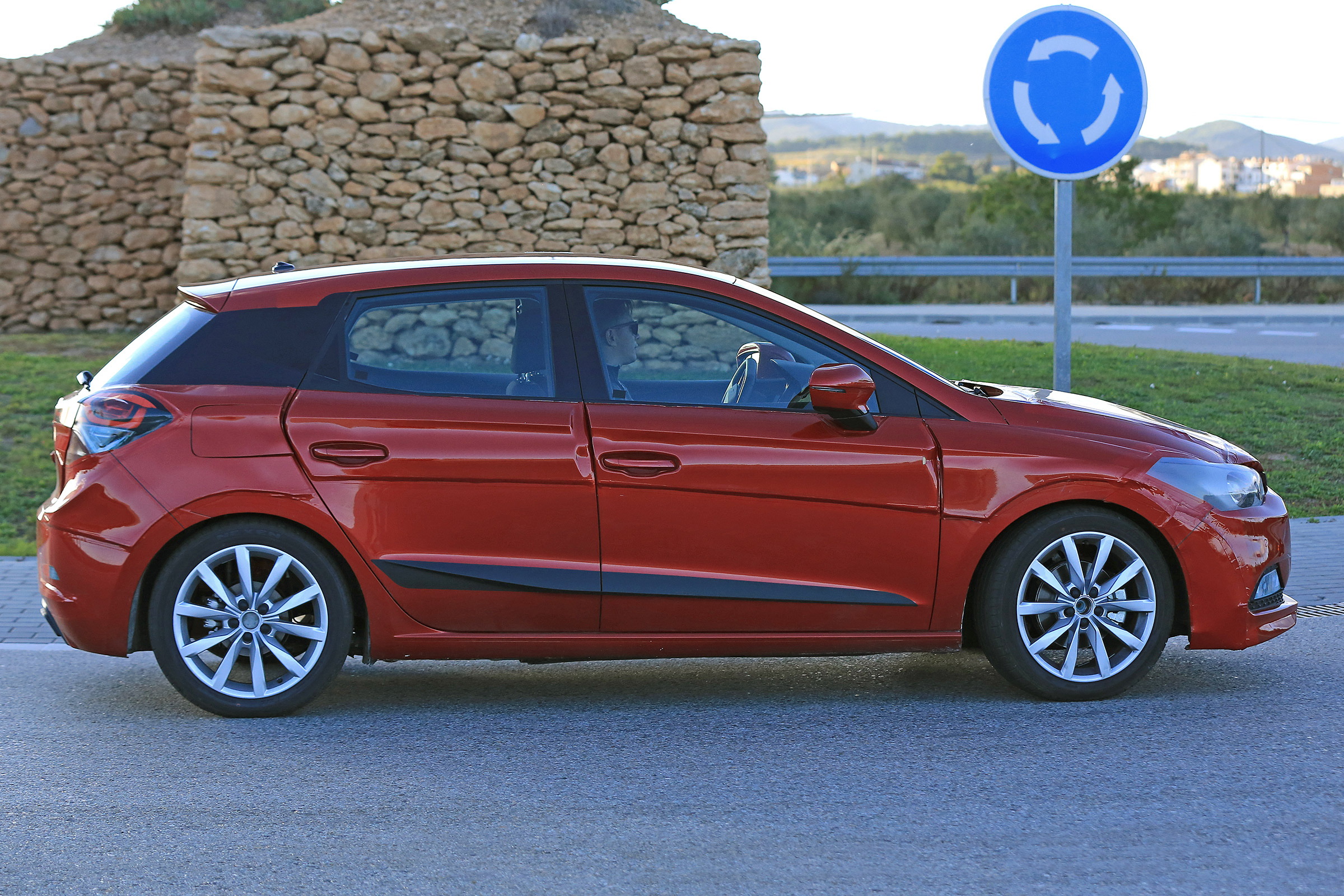 Seat Ibiza i20 disguise