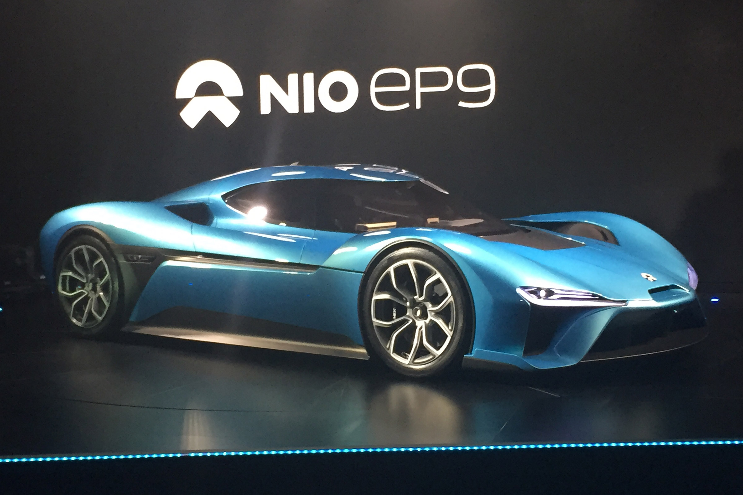 NextEV NIO EP9 electric hypercar  - front reveal