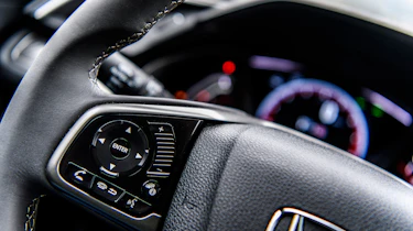 Honda Civic 2016 prototype - steering wheel 2