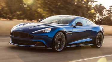 Aston Martin Vanquish S 2016 - front tracking 2