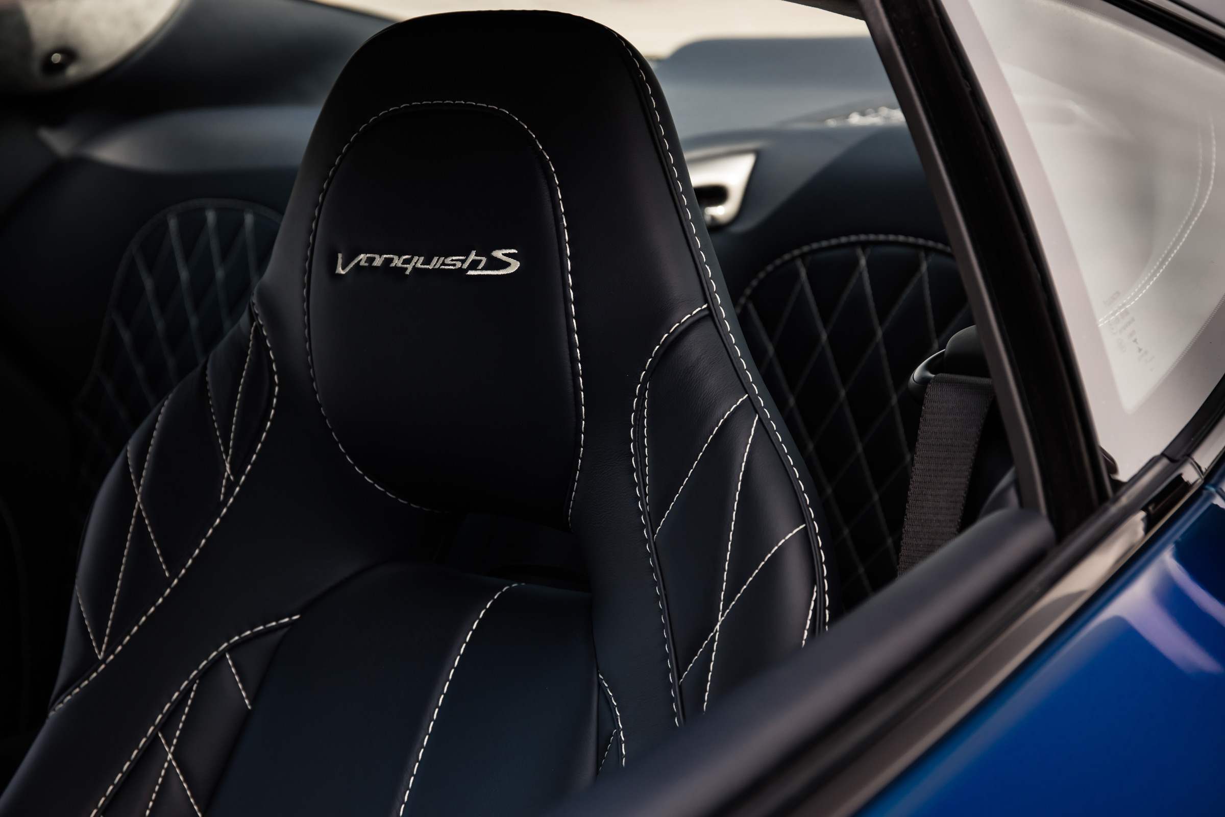 Aston Martin Vanquish S 2016 - seat