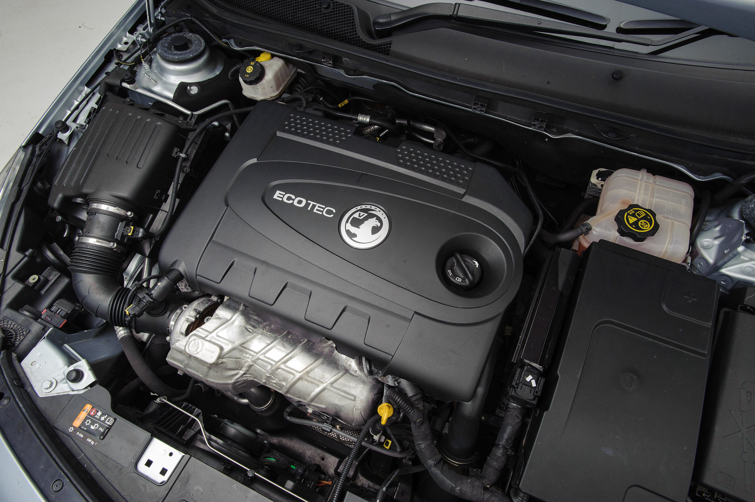 Used Vauxhall Insignia Sports Tourer - engine