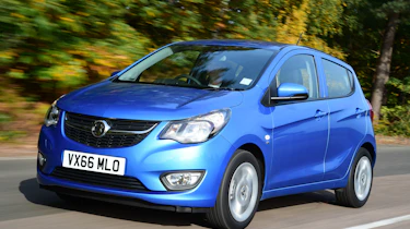 Vauxhall Viva - front tracking
