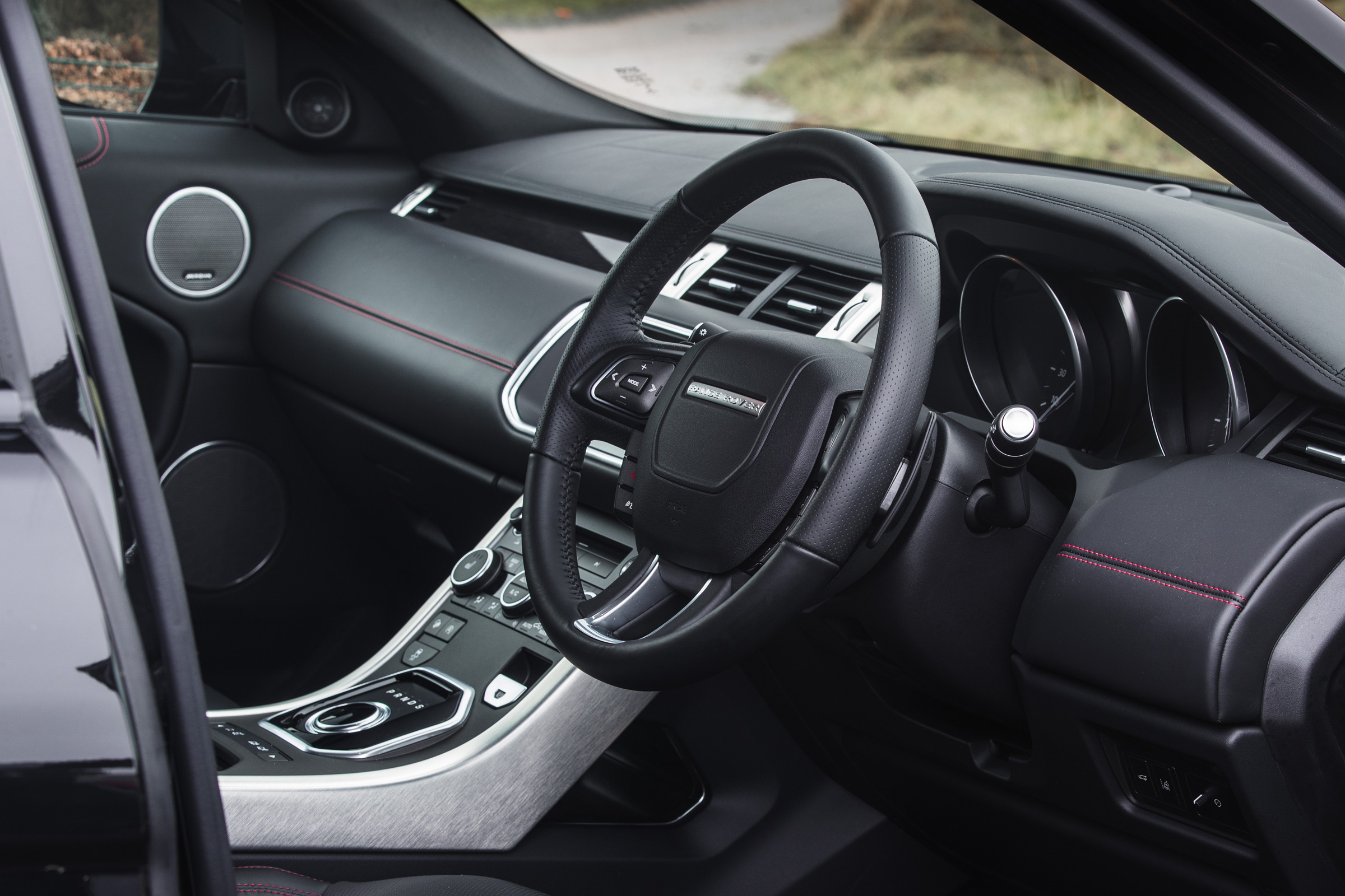 Range Rover Evoque Ember - interior