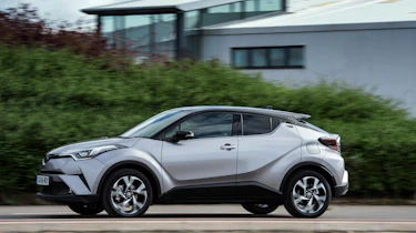 Toyota C-HR petrol - side profile
