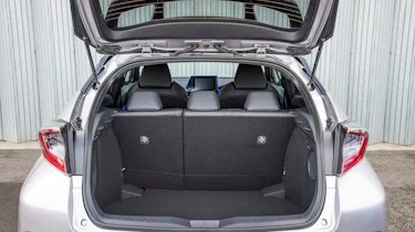 Toyota C-HR petrol - boot