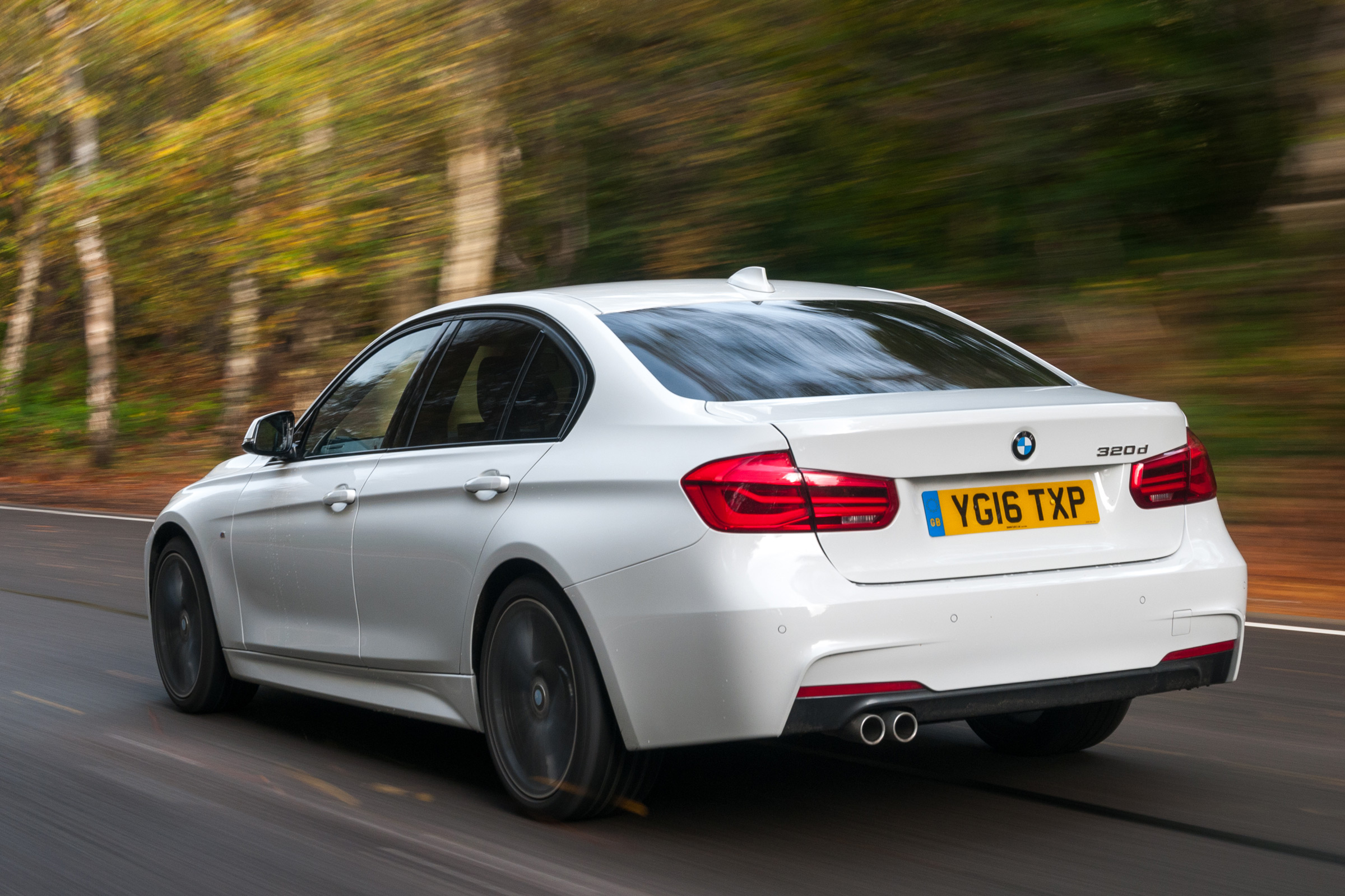 BMW 3 Series - rear tracking