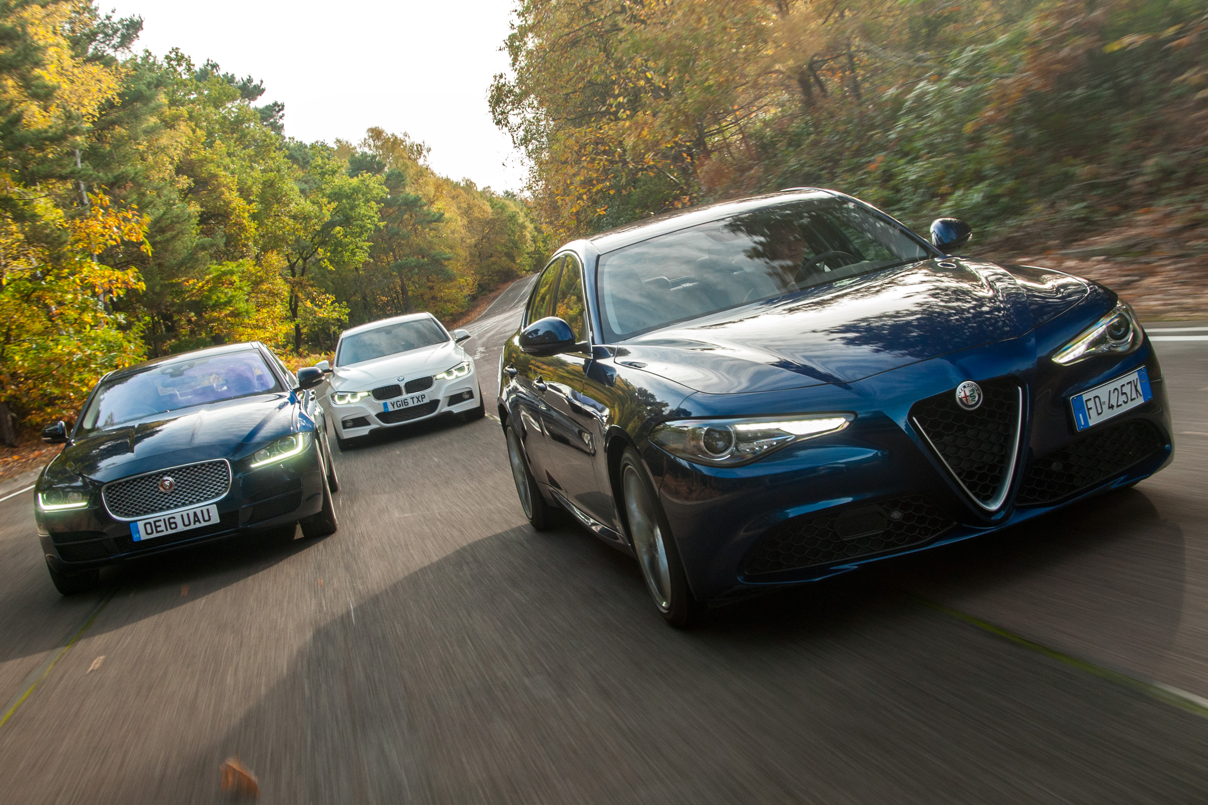Alfa Romeo Giulia vs Jaguar XE vs BMW 3 Series - group