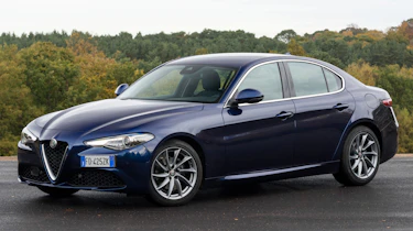 Alfa Romeo Giulia - front quarter