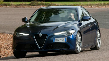 Alfa Romeo Giulia - front cornering