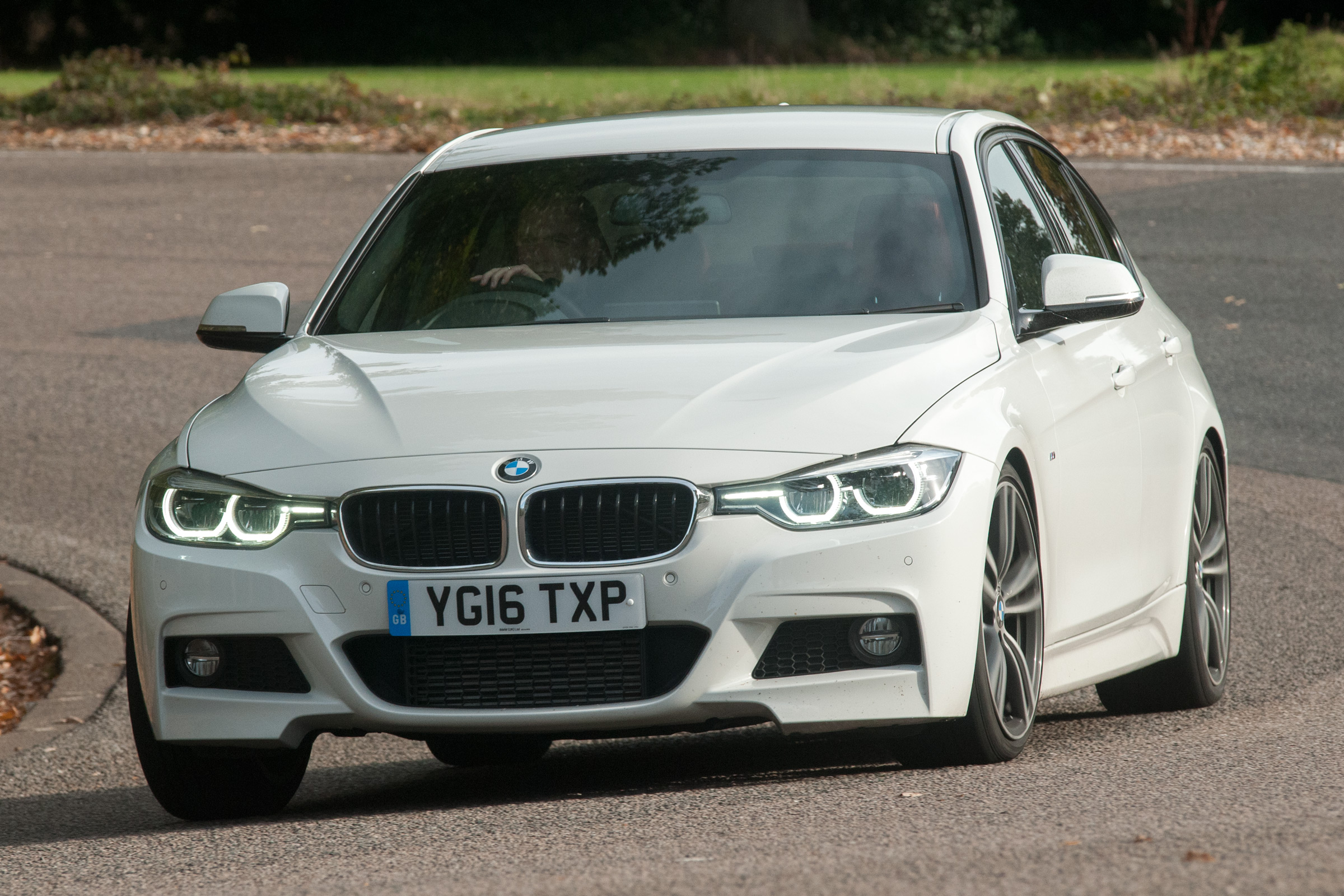 BMW 3 Series - front cornering