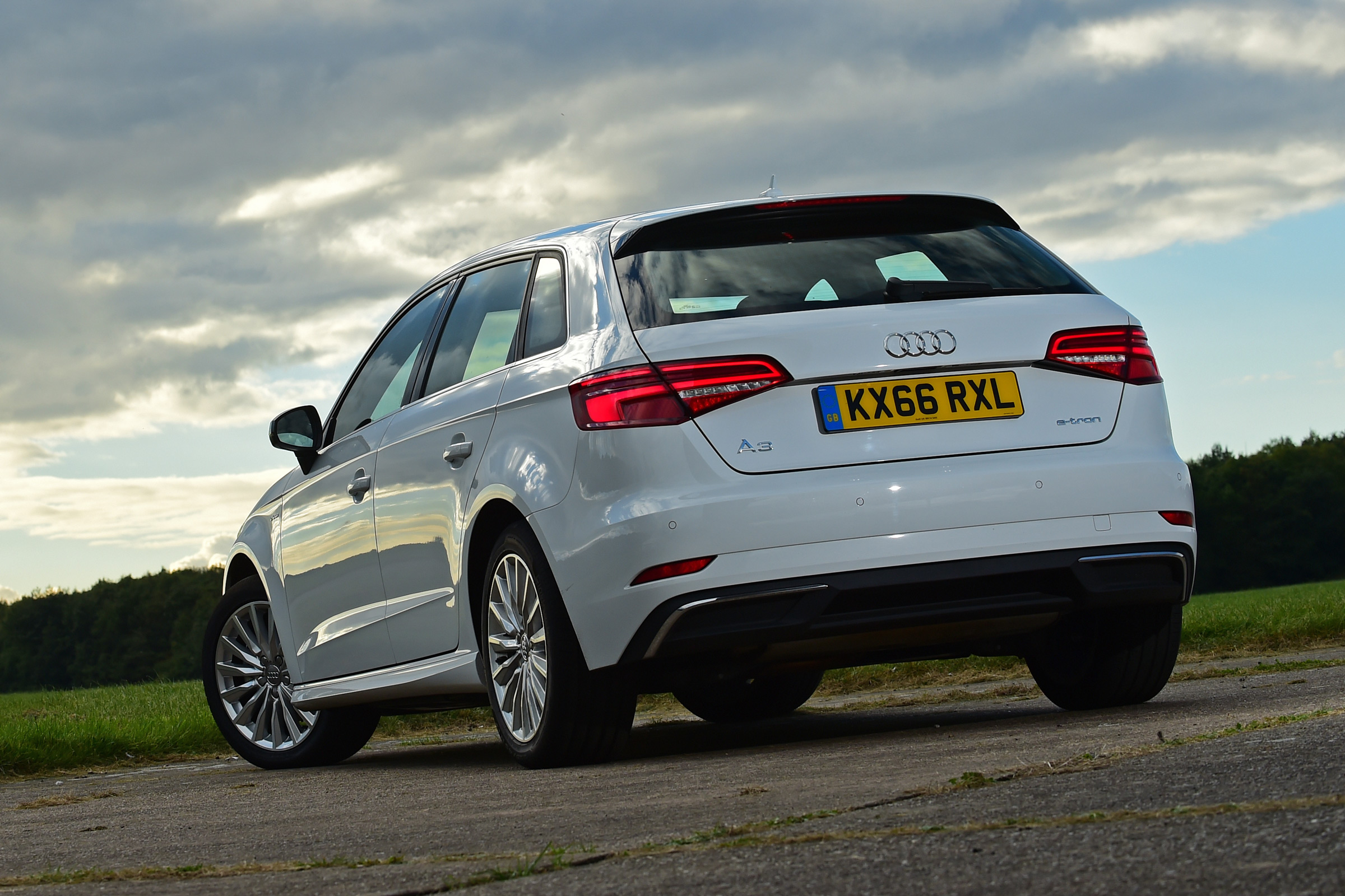 Audi A3 e-tron - rear quarter