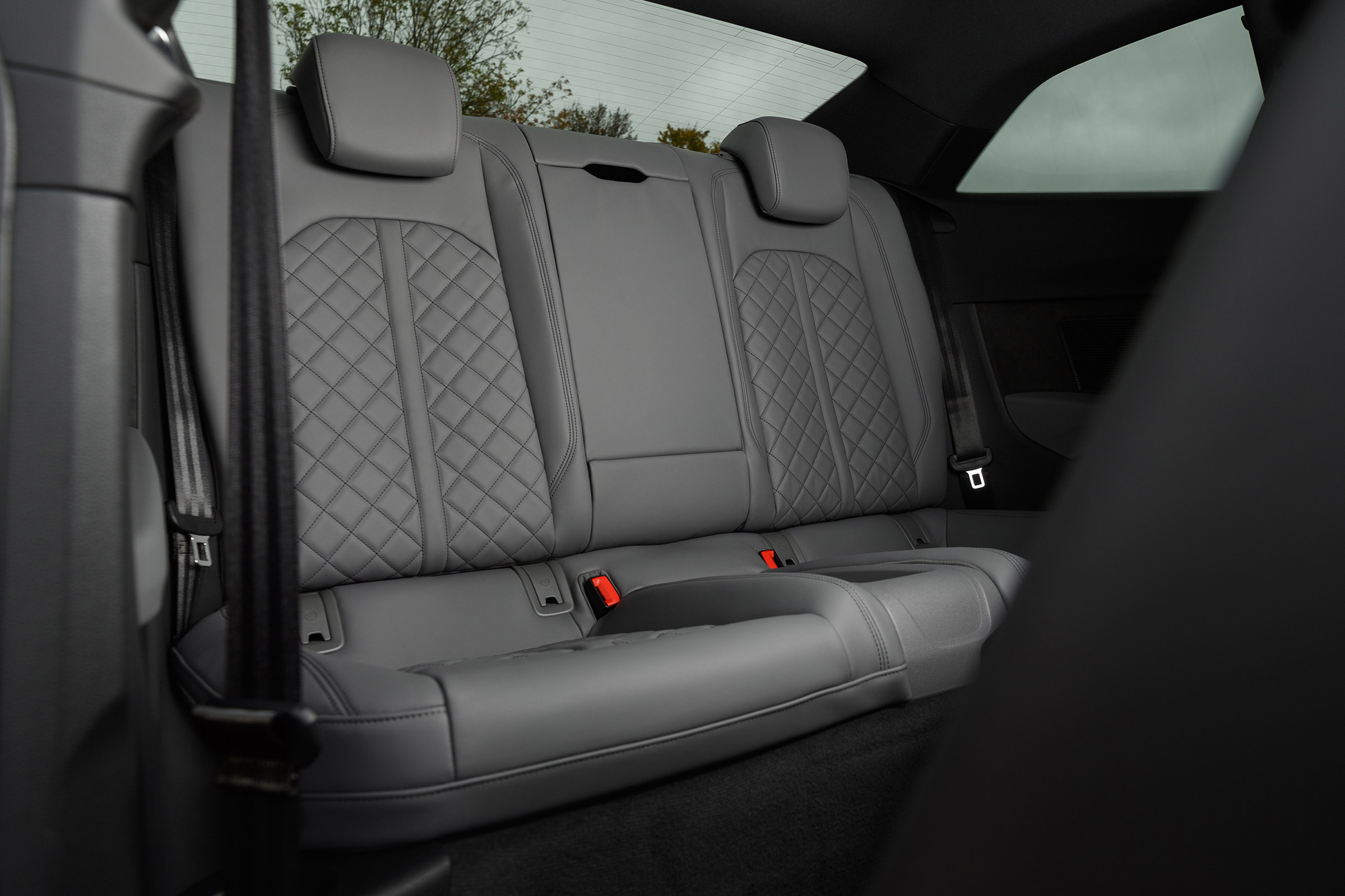 Audi S5 Coupe - rear seats