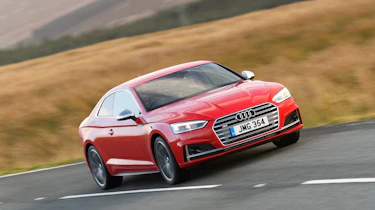 Audi S5 Coupe - front action