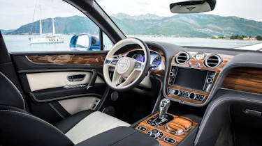 Bentley Bentayga Diesel - interior