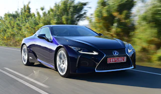 Lexus LC 500h - front
