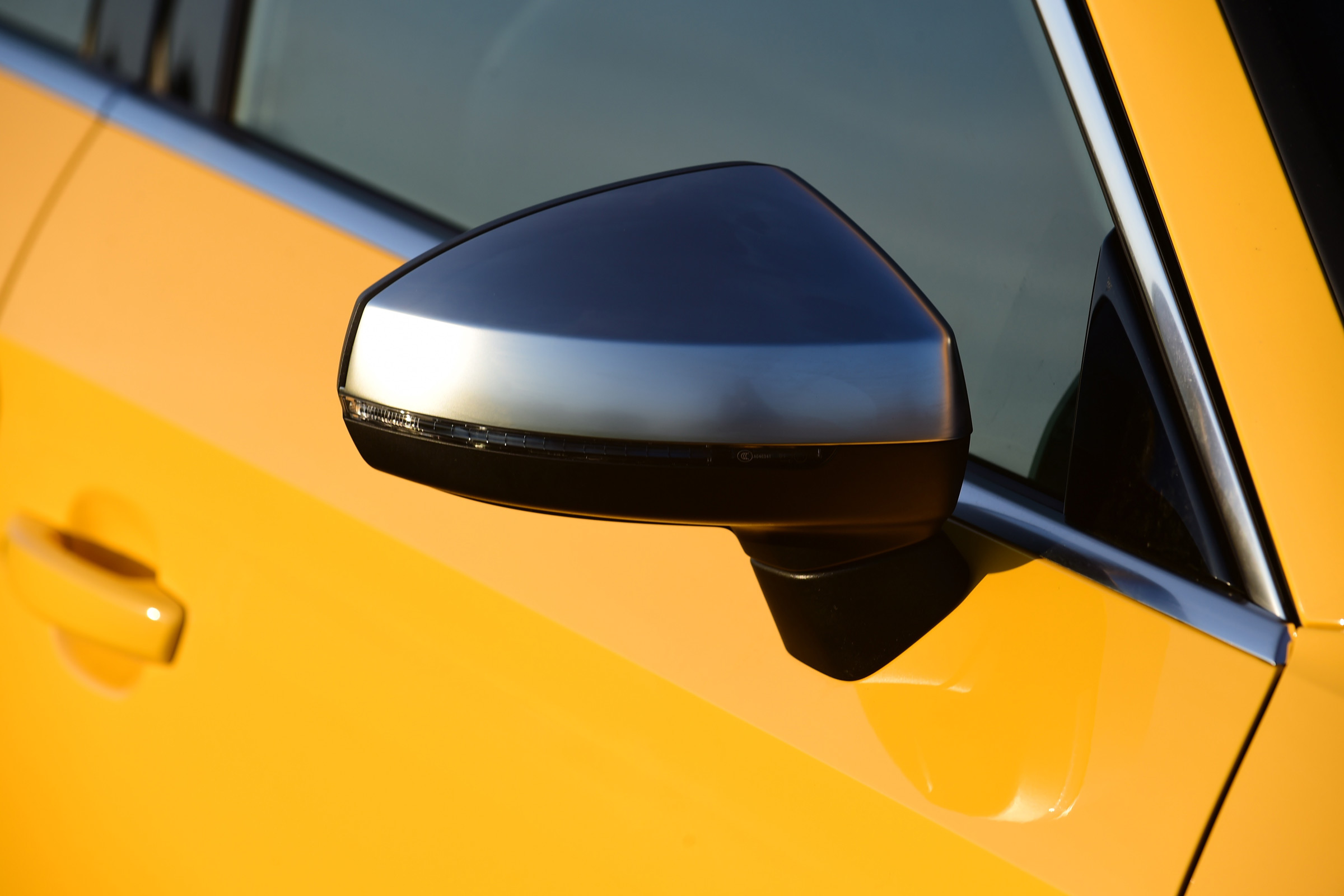 Audi S3 Saloon 2017 - door mirror